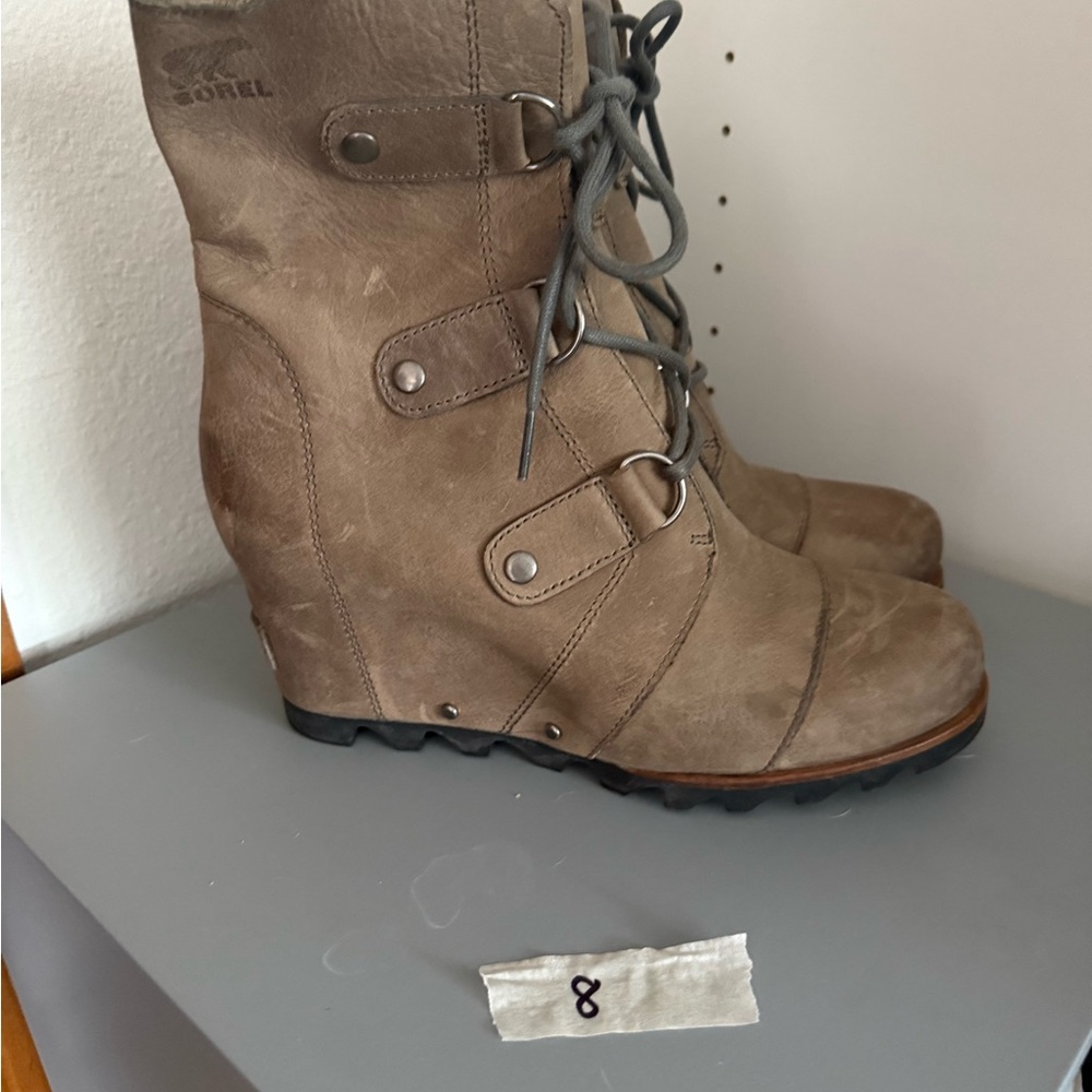 Sorel Women's “Joan of Arctic” Lace Up Wedge Boots, brown, size 8